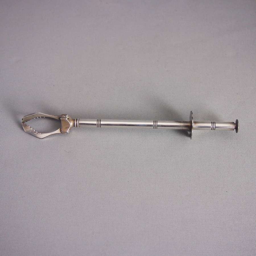 Silver Plated Vintage Ice Grab Tongs W8541